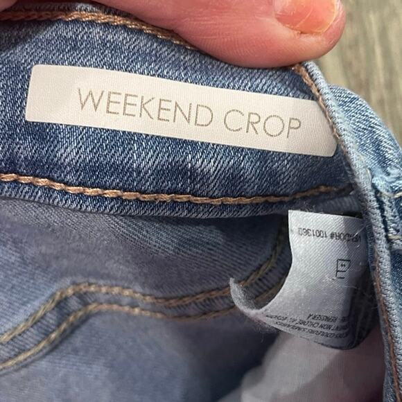 Vintage X American Weekend Crop Jeans Mid Rise Denim Light Wash Blue Size 4/27 - Picture 8 of 12